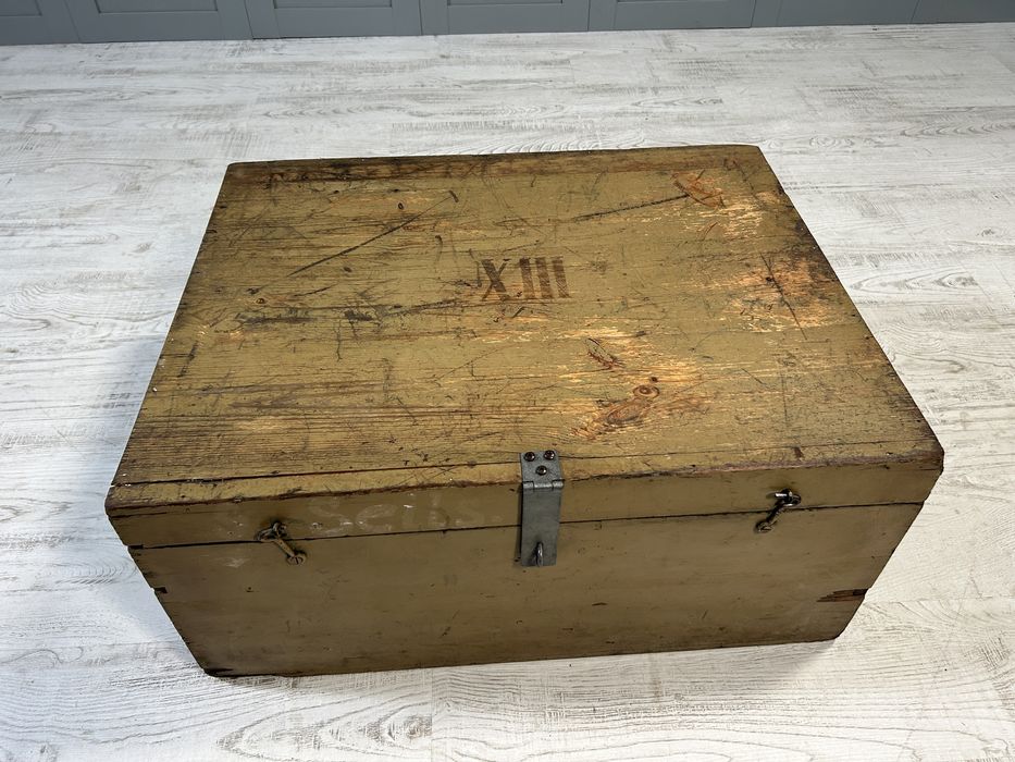 Старинен сандък масив Г313