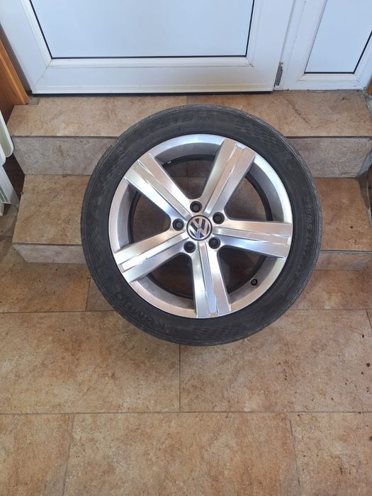 Roti Volkswagen Passat B7 235 45 17 vara