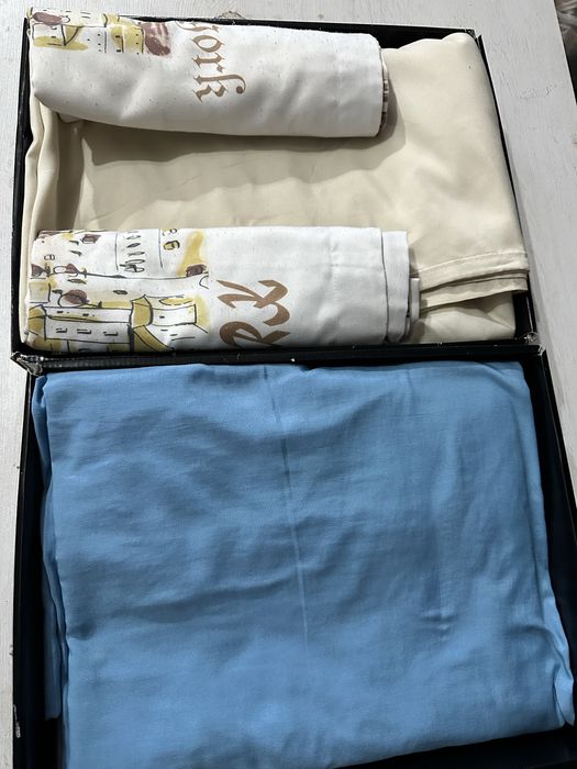 Постельное:одеяло, подушки