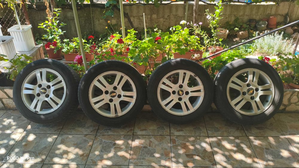 Chevrolet Lacetti / Nubira Гуми и Джанти