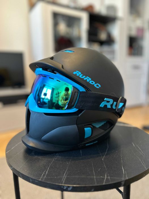 Cască ski Ruroc M / L cu ochelari + protecție bărbie – stare ca nouă