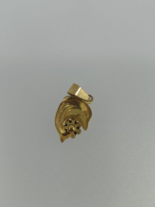 Pandantiv aur 18k 0.37gr (r)