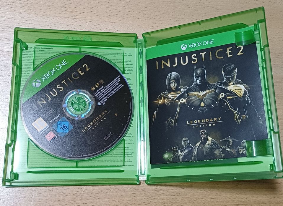 Injustice 2 Legendary Edition Xbox One CD