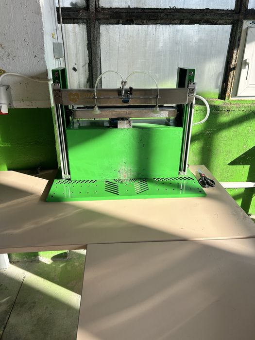 Vanzare afacere productie cutii de carton