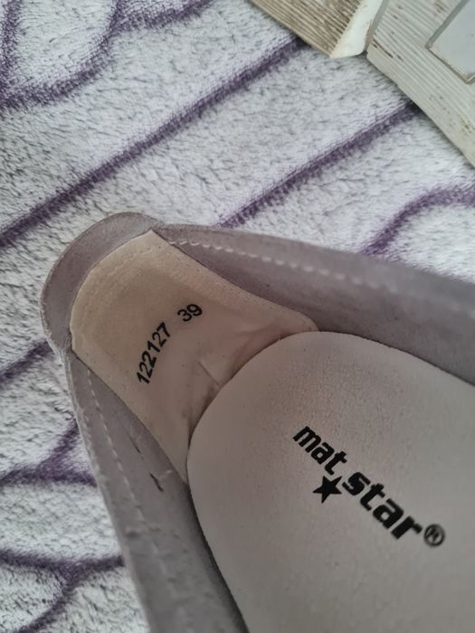 Обувки от естествена кожа