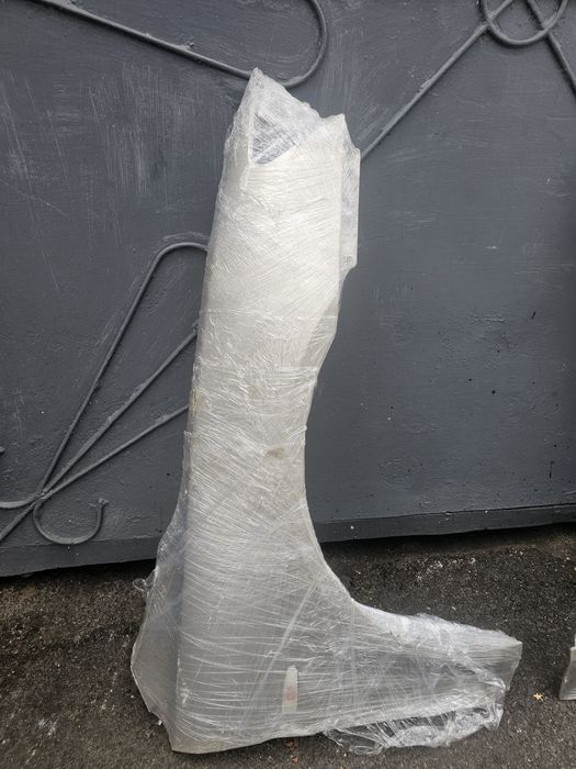 Лансер 10, Крылья