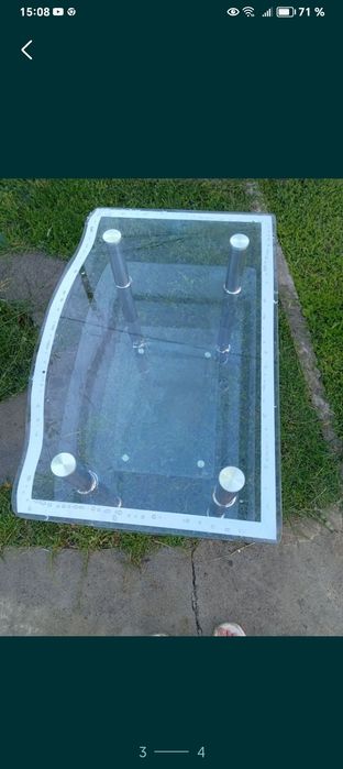 Продам стеклянный столик