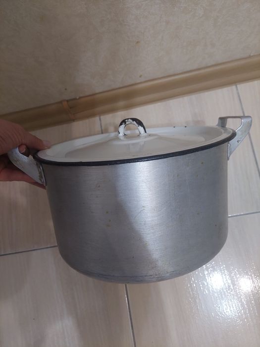 Кастрюля алюминиевая, 6л