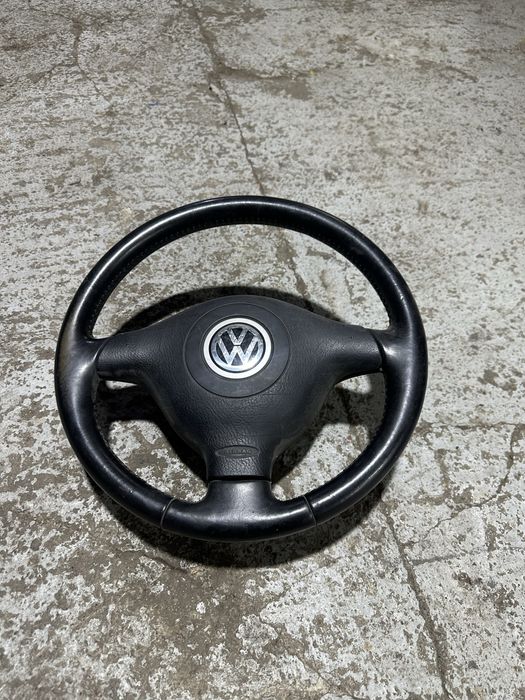 Руль Volkswagen Golf Passat