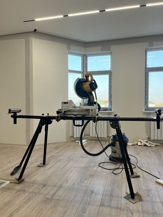 Установка двери Есік орнату