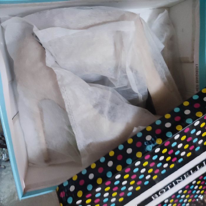 Бежови обувки на висок ток, 38 размер