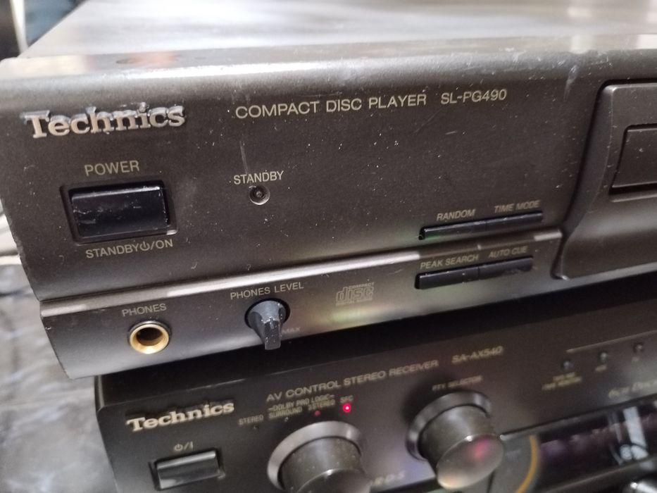 Cd deck Technics sl-pg490