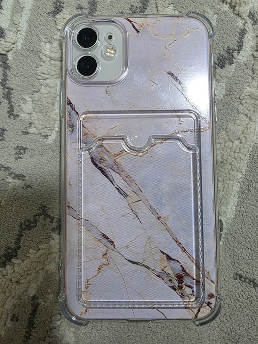 Iphone 11. 128гб. 72 % акб