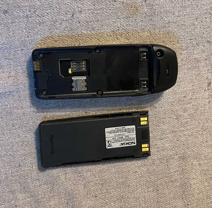 Nokia 6310i original functional fara incarcator telefon clasic