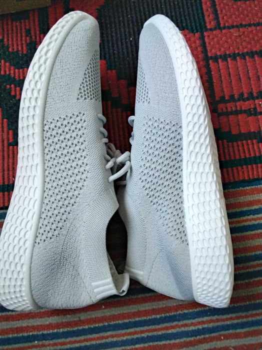 Pantofi sport barbati Watford,noi,mărimea 45, gri.