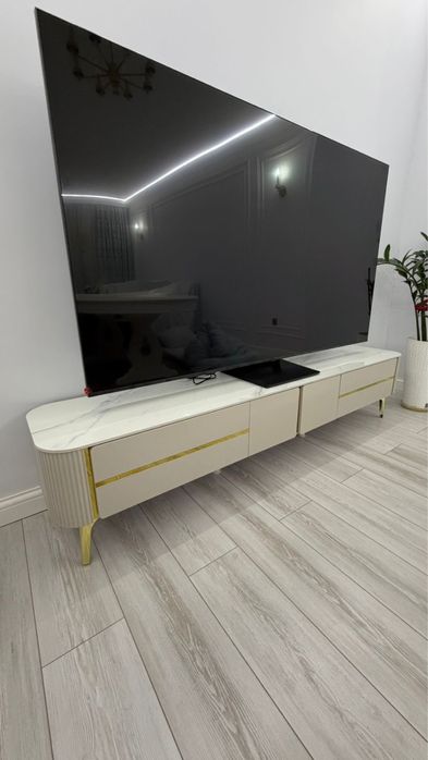 Подставка под телевизор