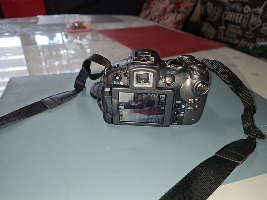 Canon PowerShot S5, 12 x zoom, card SD 16gb, Face Detection, ecran rabatabil