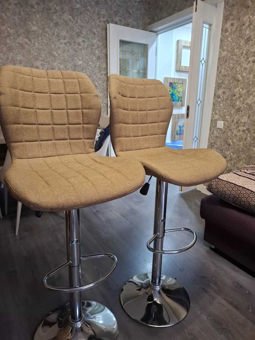 Барные стулья 2шт