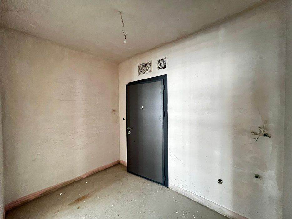 Продава се Двустаен апартамент в Пловдив, Южен - 70 кв.м за 1015 €/кв.м - Снимка #8