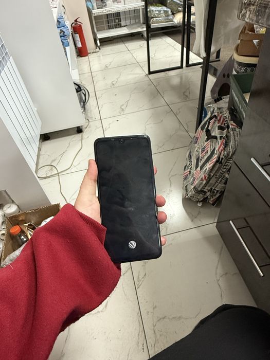 Продам телефон Vivo Y23e