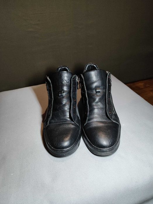 Стилни Кожени Кецове , отлично състояние 78лв 43 номер