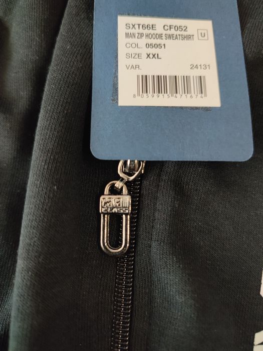 Суичър Cavalli Class чисто нов