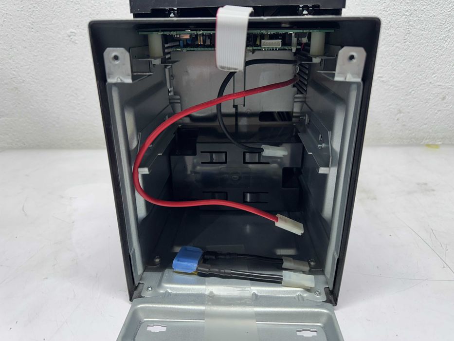 UPS Устройство - UPS APC Smart-UPS C 1000