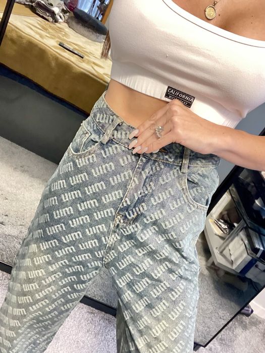 Топ актуален модел дънки Miu. S