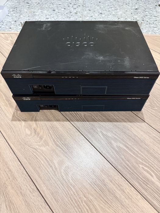 Продам Cisco 2900