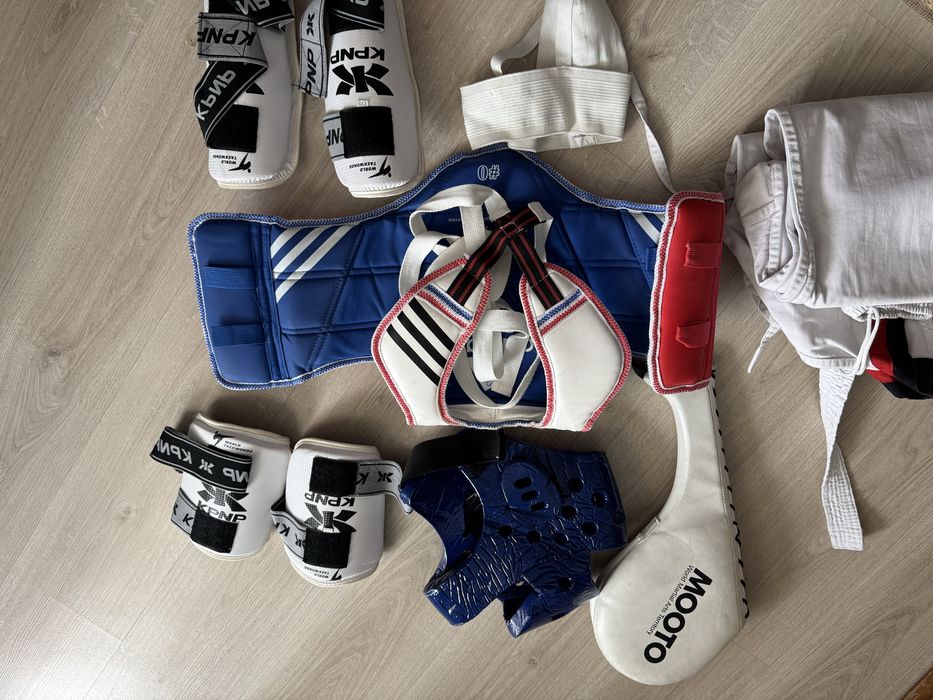 Продам экипировку на таеквондо