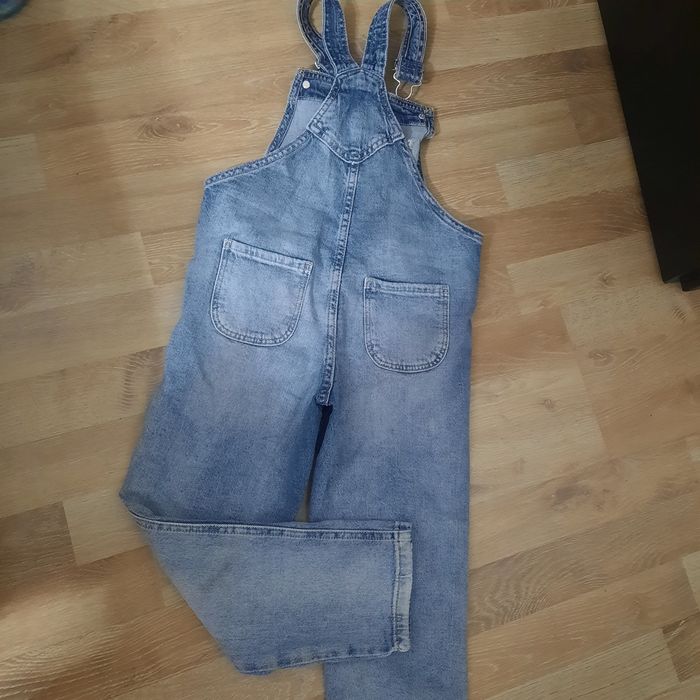 Vind set salopeta și camasa