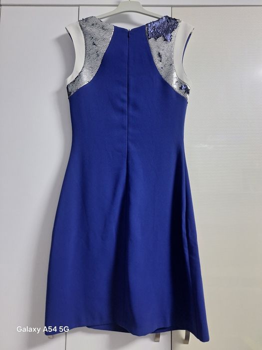 Елегантна дамска рокля радмер S