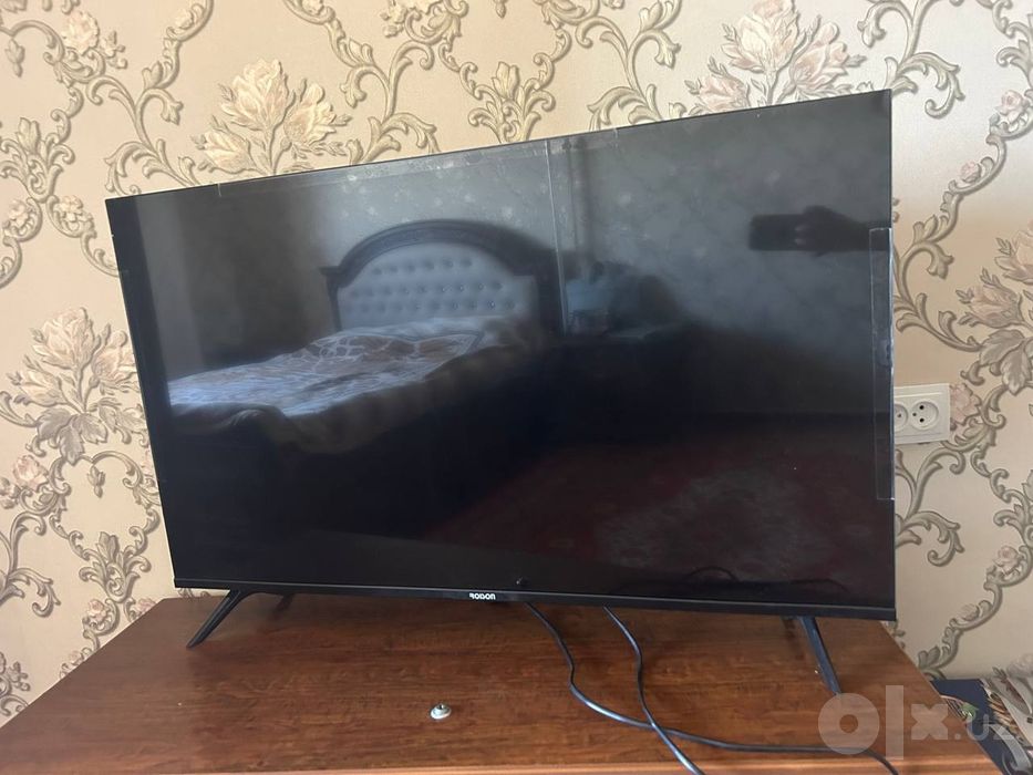 Televizor ROISON 43