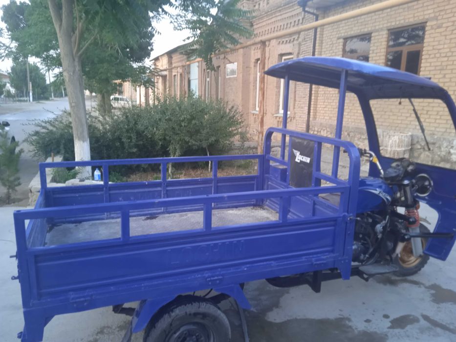 Лочин сотилади келиб миниб кетаверасиз хеч кандай камчилик йук