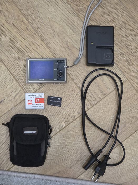 Sony Cybershot DSC-T20