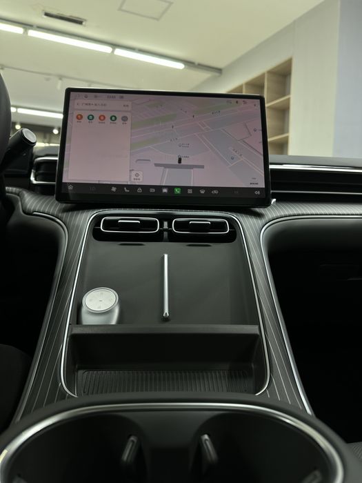 Aion i 60 hibrid 210 km