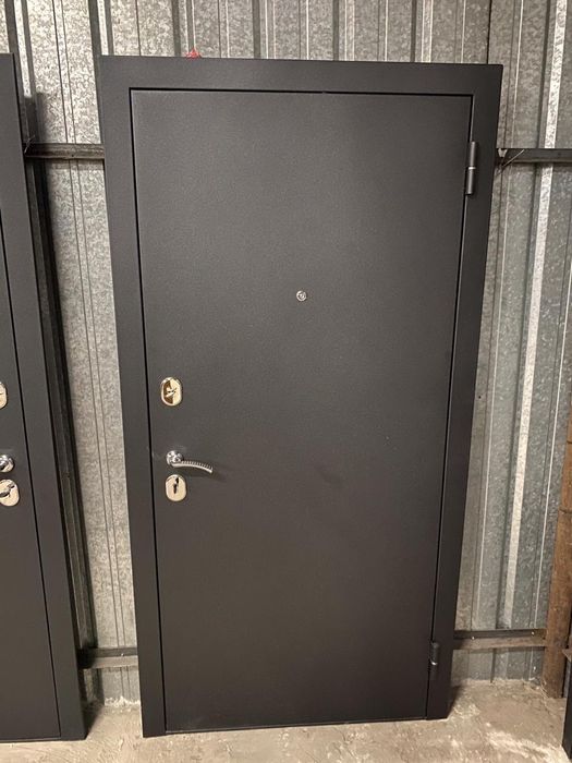 Двери входные/ Темір есіктер!