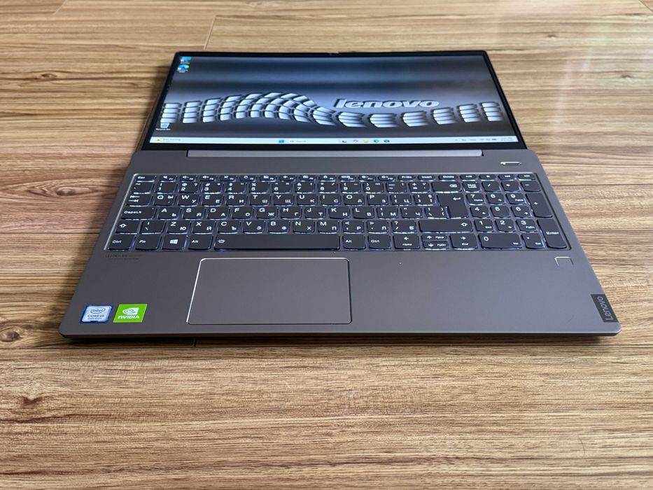 15.6 Lenovo s540`Core i5-8265U/Nvidia MX250/12GB RAM/256GB SSD/Full HD IPS/Бат 7ч