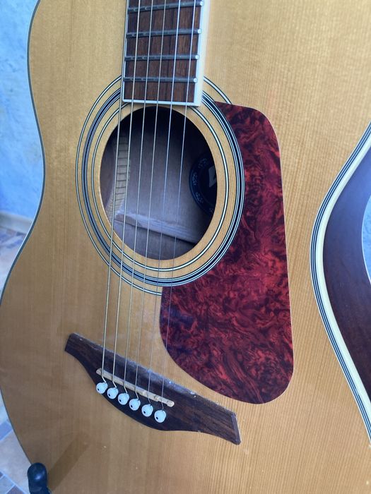 Акустична китара Vintage V300