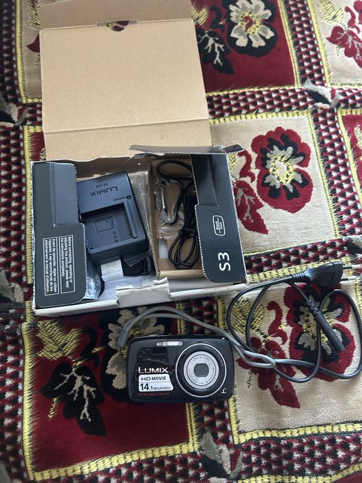Цифрофой фотоаппарат