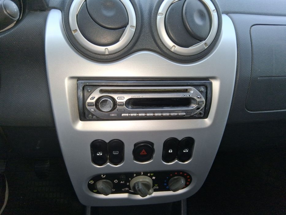 Dacia Logan 1.5 dCi Laureate