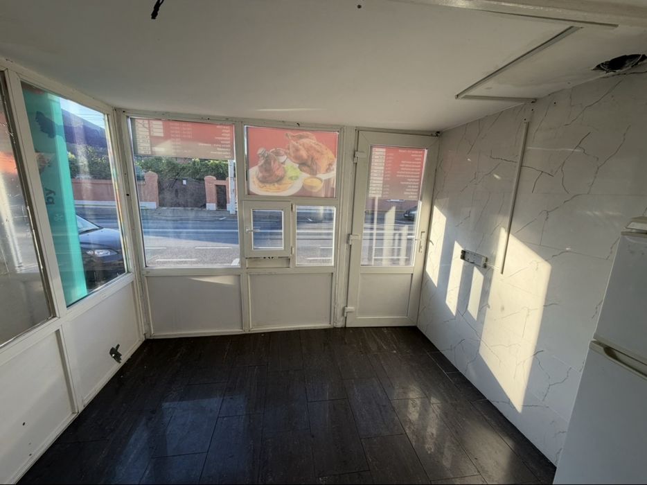 Spatiu comercial de inchiriat -Arad ,zona Alfa langa Penny