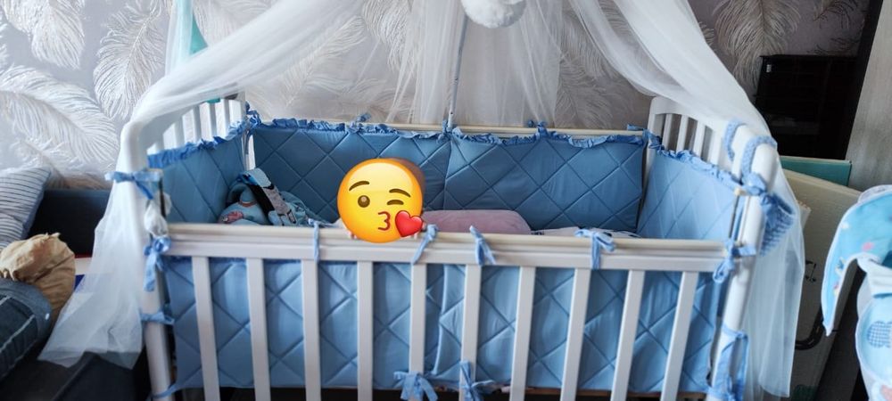 Продам кроватку маятник