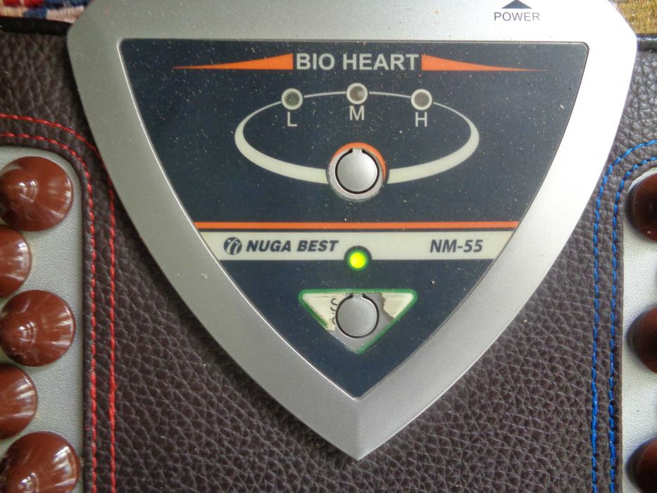 Продавам  масажна дъска за крака Nuga Best BIO HEART NM-55