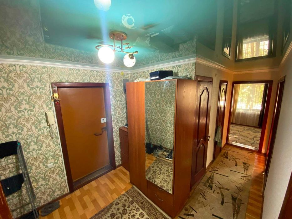 Продам 4х комн кв Рыскулова