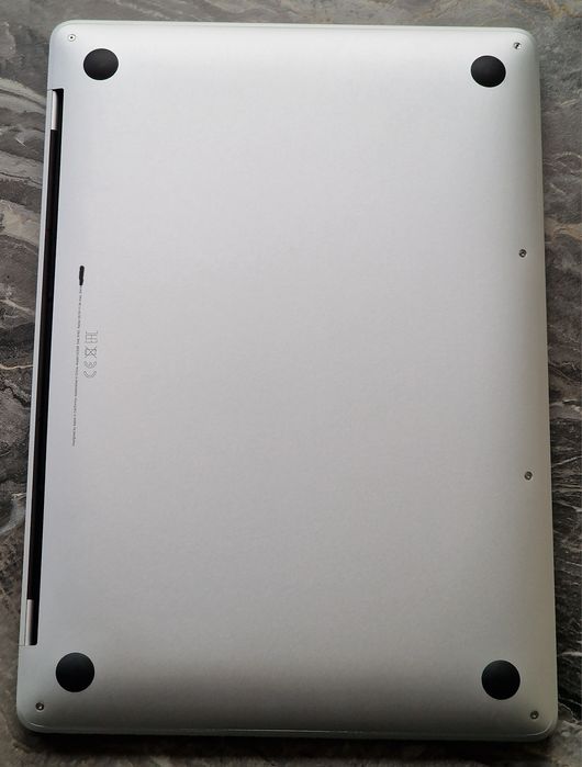 Apple Macbook Pro 13 M2 16gb 256gb storage, laptop nou nefolosit