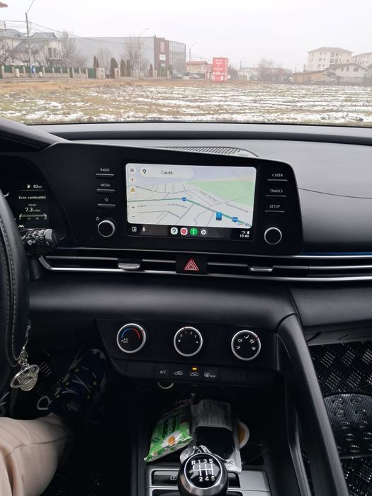 Proprietar vând hyundai Elantra