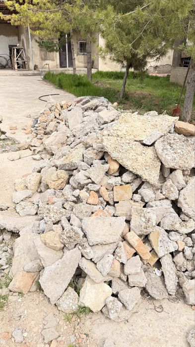 Булыжник самовывоз 3 Куб Срочно