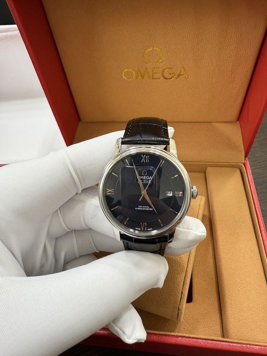 Часы Omega De Ville