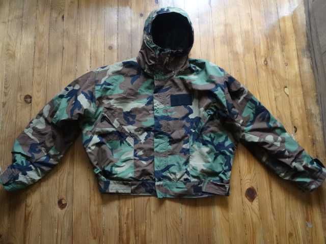 Мъжко камуфлажно якe XL